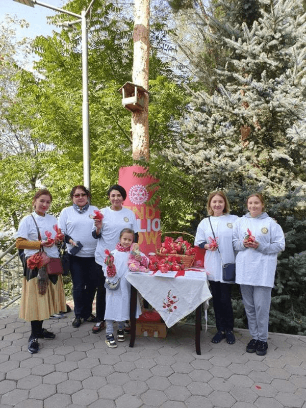 End Polio Now: Rotary Almaty Sells Famous Almaty Apples to Fund Global Polio Eradication